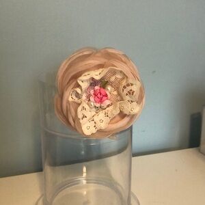 Doll cake pin/hair clip